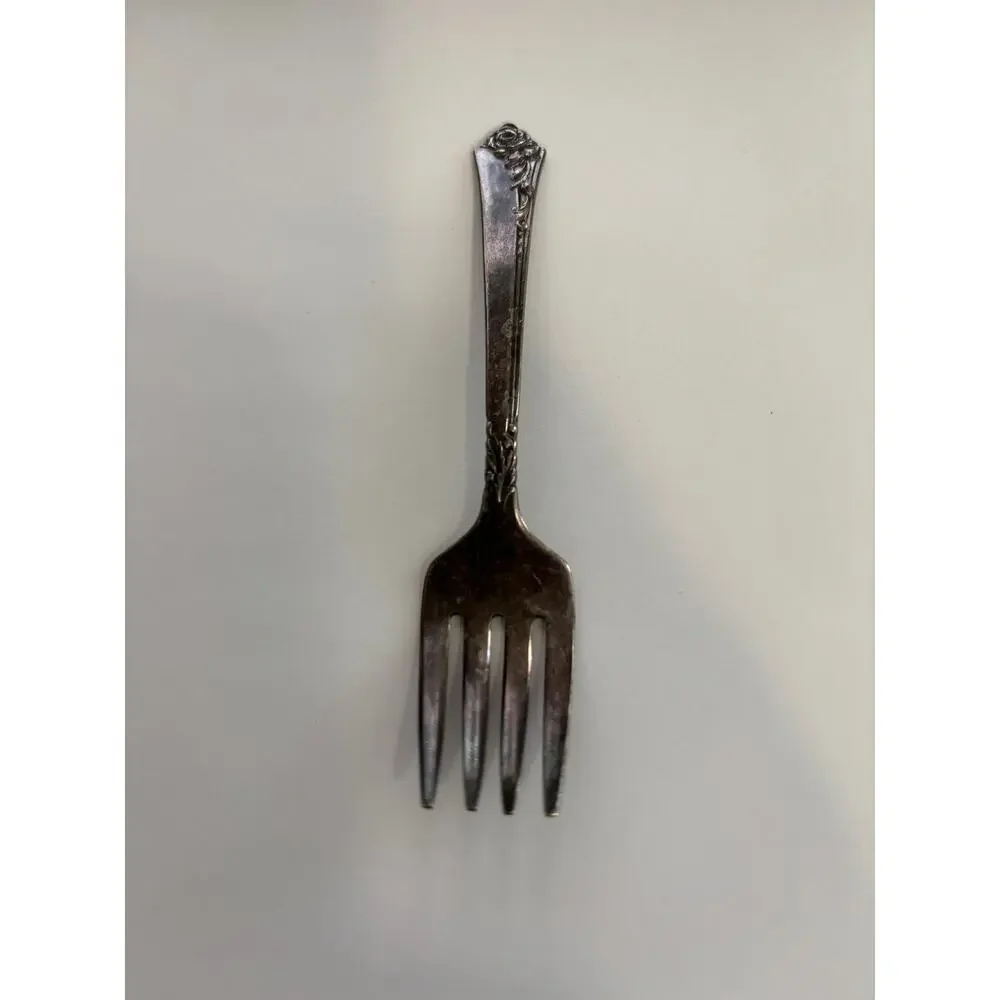 Vintagr Oneida Heirloom Sterling Silver Damask Rose 4